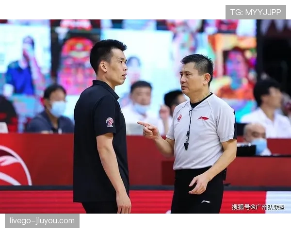 足球比赛中断因照明故障，规则如何保障比赛公平？